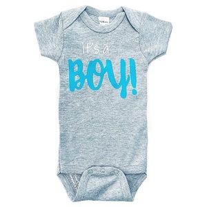 It’s a boy! Gender reveal boys short sleeve onesie